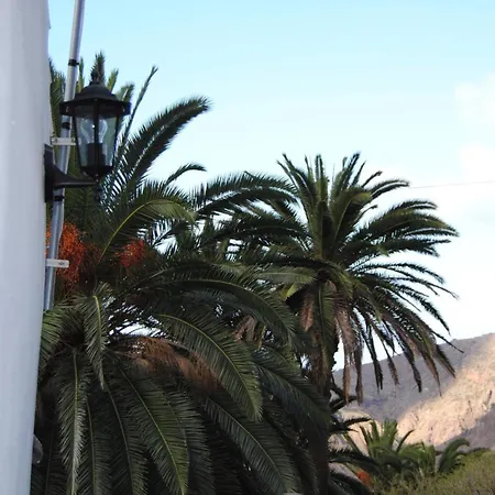 El Balcon De Petra Landhuis *